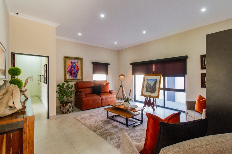 3 Bedroom Property for Sale in Landsmeer Residential Estate North West